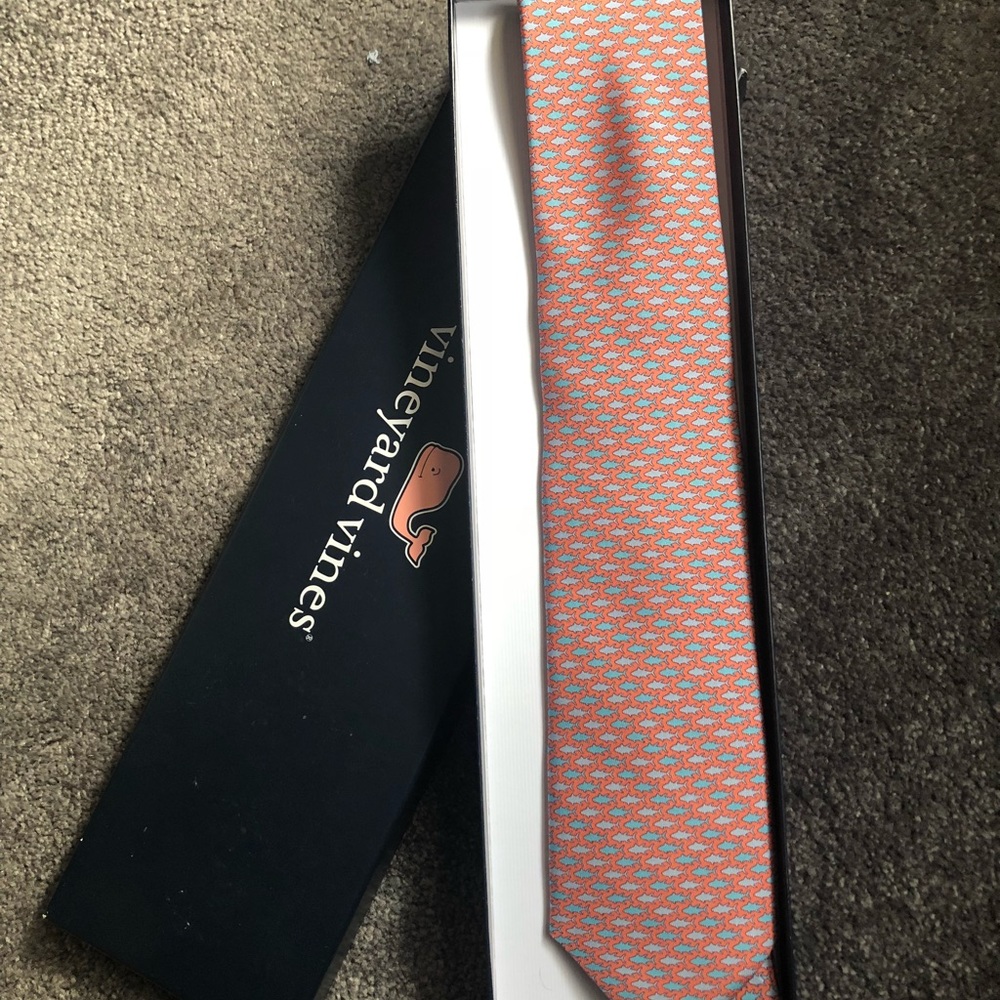 Vineyard Vines necktie